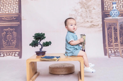 昆山宝宝掉头发是怎么回事